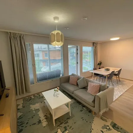 Casa Painter A 4 Bedroom Terraced House With Sauna And Parking * 반타
