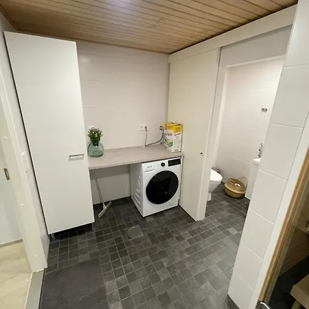 Casa Painter A 4 Bedroom Terraced House With Sauna And Parking 반타